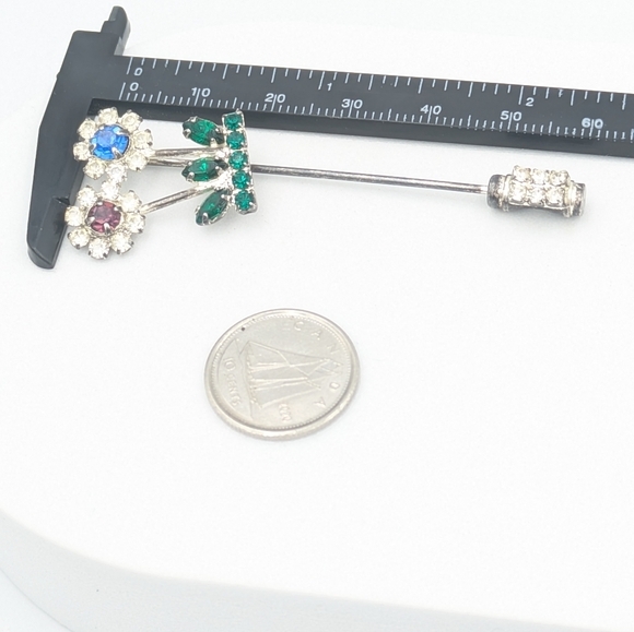 Vintage mid-century very sparkly rhinestone flower stick pin / hat pin/lapel pin - Picture 6 of 6